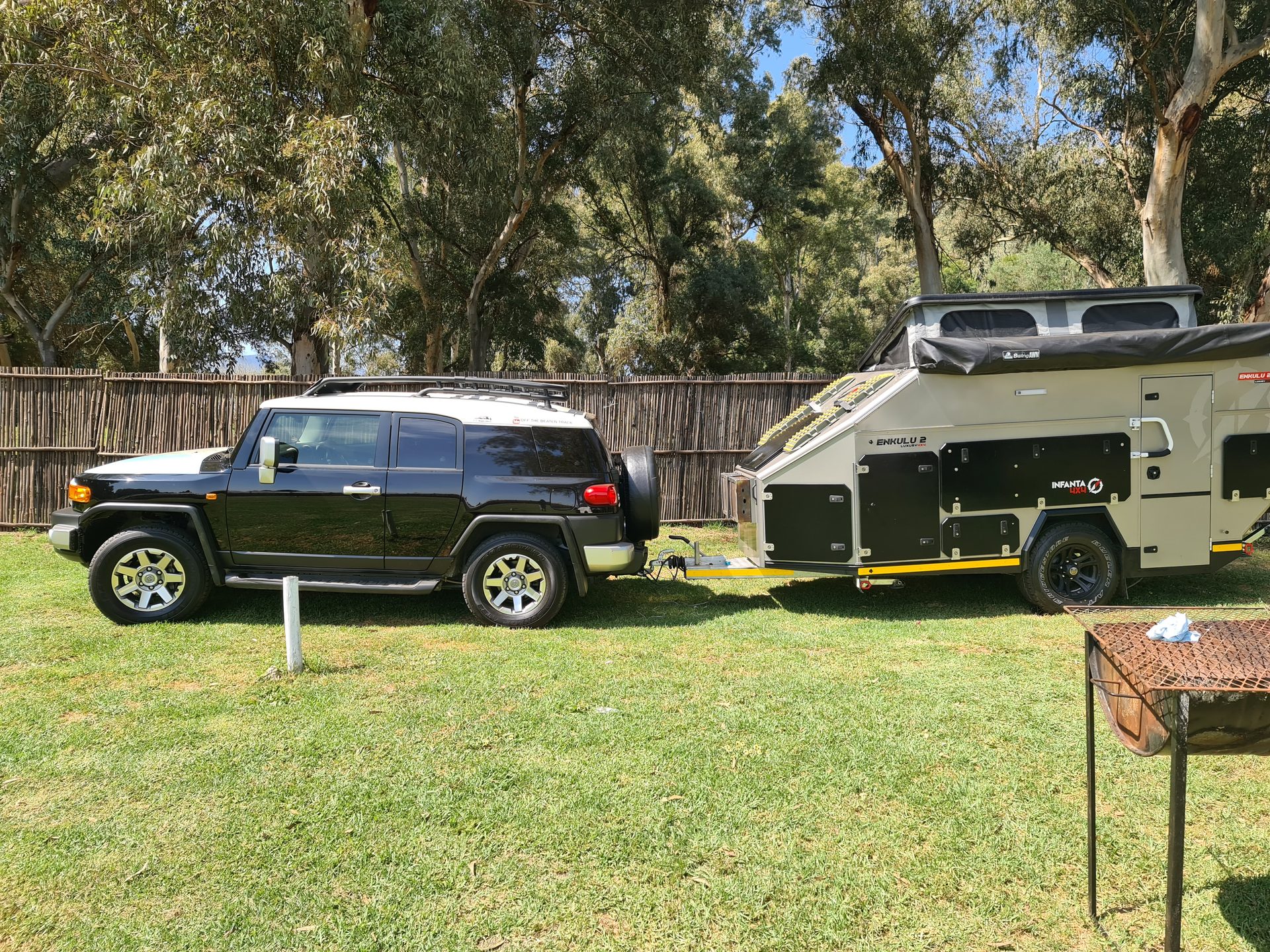 The FJ Cruiser paired with the Infanta Enkulu 2