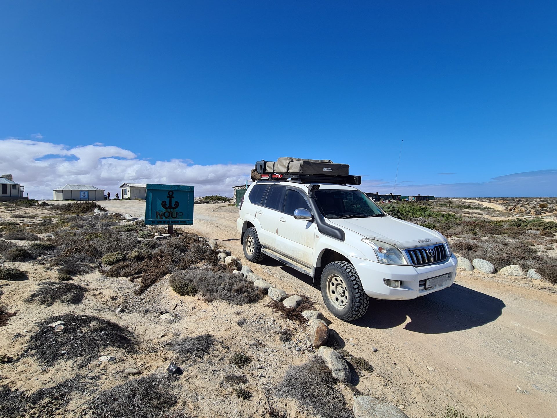 Sarabi parked at Noup