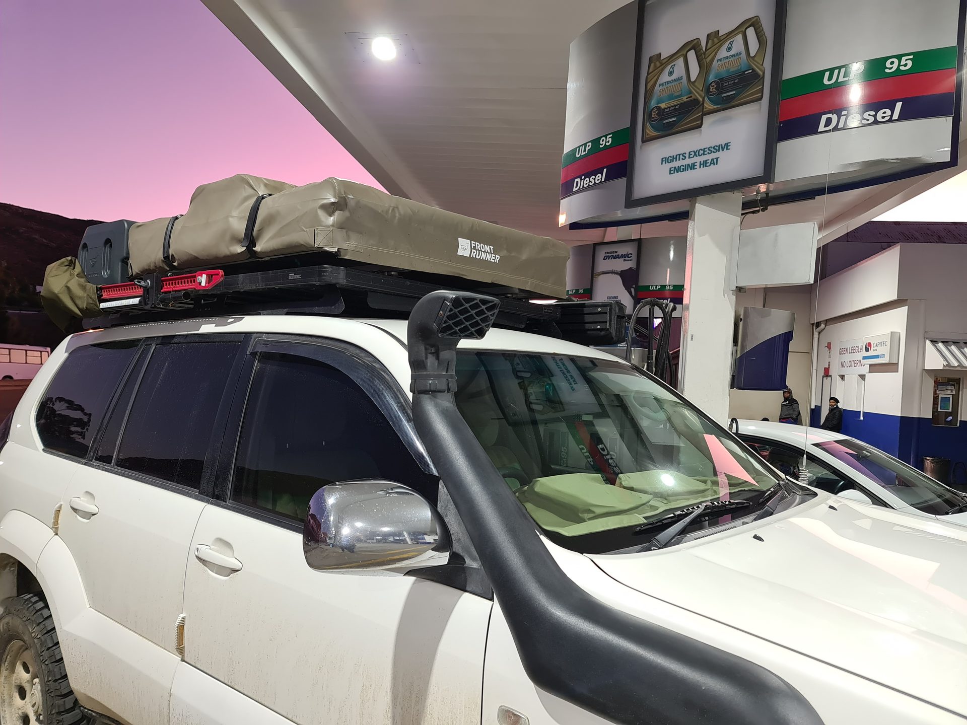 Sarabi fuelled and loaded for her first off-grid trip