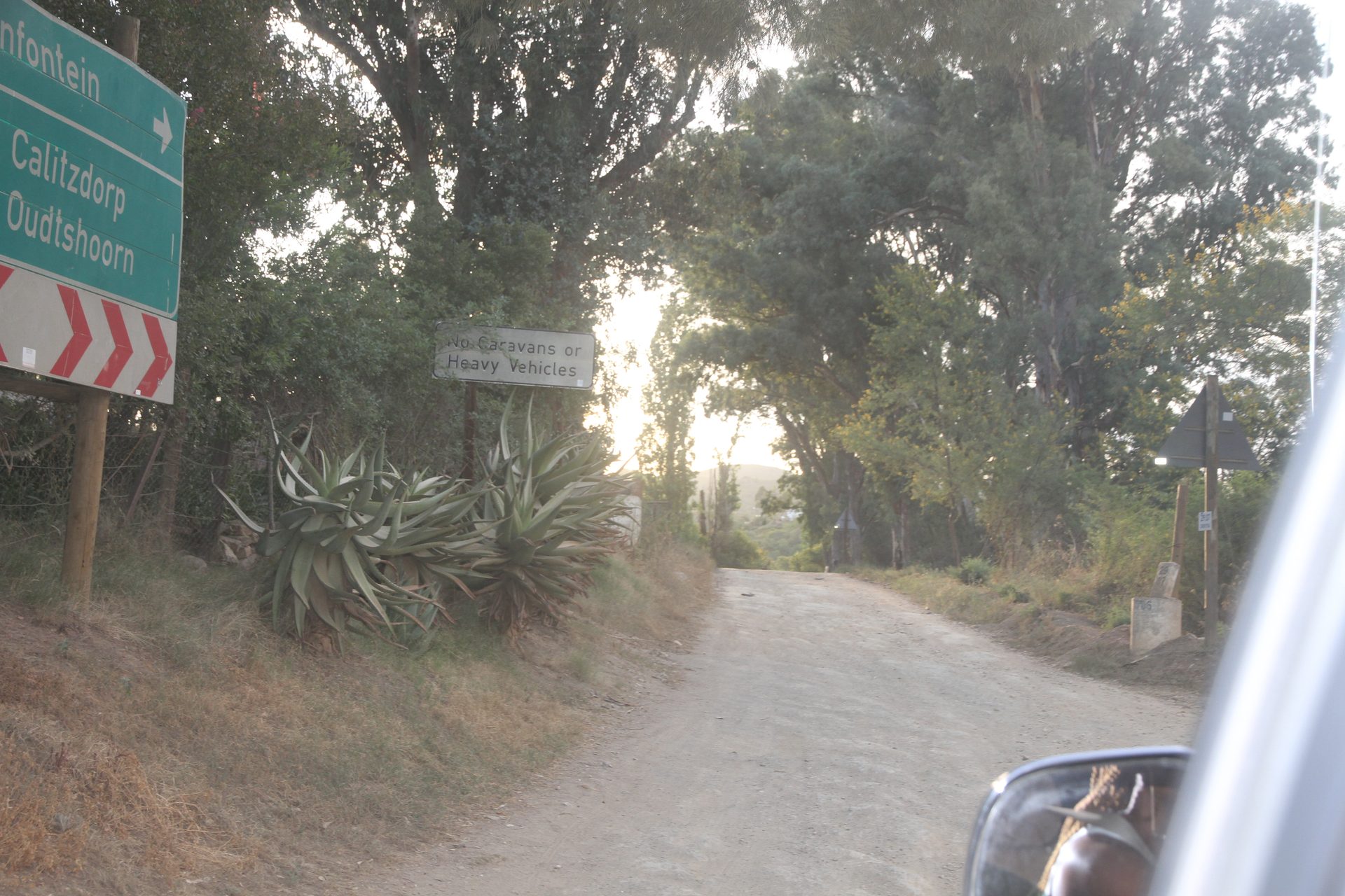The trail start — where the tarmac ends and the gravel begins