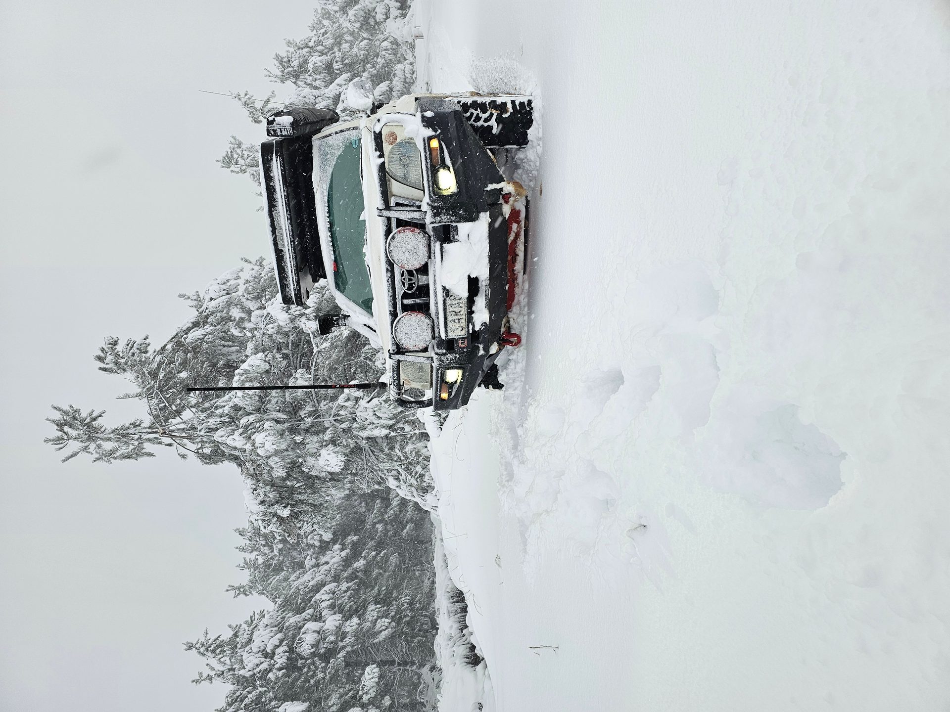 Stuck at the river — recovery under way in the middle of the snow storm